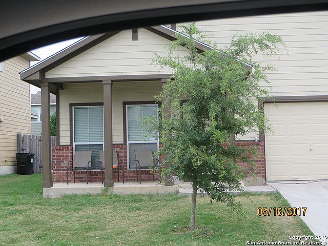 2nd image of 116 Bay Willow