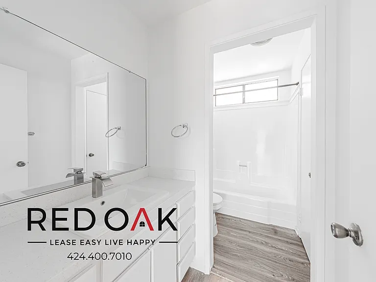 7340 Haskell Ave #104 — Photo 7