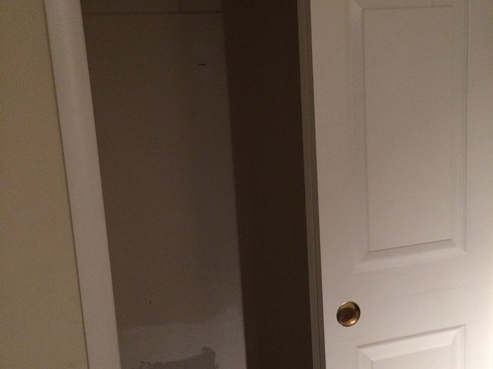 1st image of 49 Country Dr W