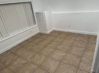 3 Winding Rd #1, Massapequa, NY 11758