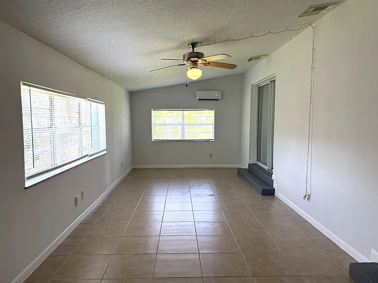 1115 Hernando St #B — Photo 14