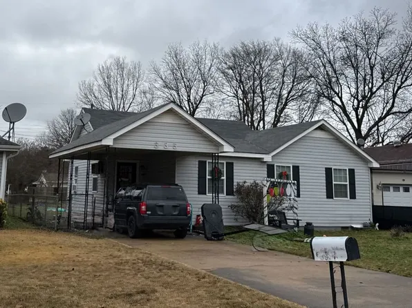 335 Missouri St, Steele, MO 63877