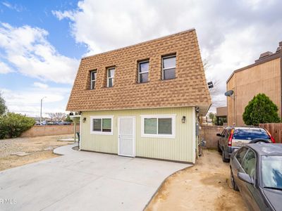 1502 W Newgrove St, Lancaster, CA, 93534