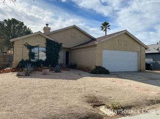 2534 E Avenue J #2, Lancaster, CA 93535