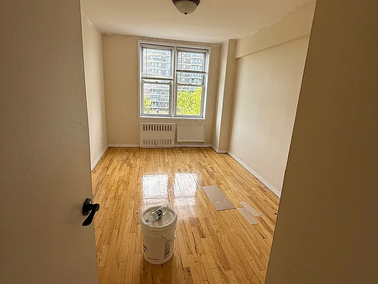 41 Hamilton Ave #7L — Photo 10