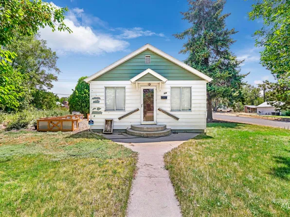 329 W Avenue F, Jerome, ID 83338