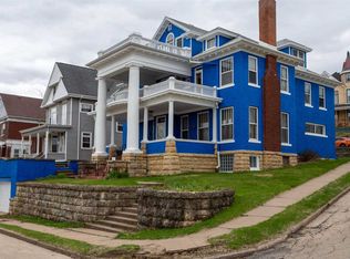 1595 Montrose Ter, Dubuque, IA 52001