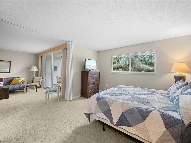 400 Forest Lakes Blvd #204 — Photo 16