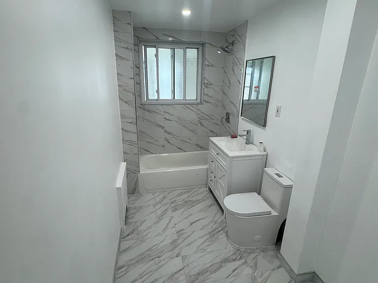 1516 Fielding St #1 — Photo 4