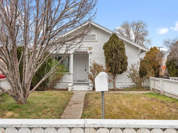 1016 Prater Way, Sparks, NV 89431