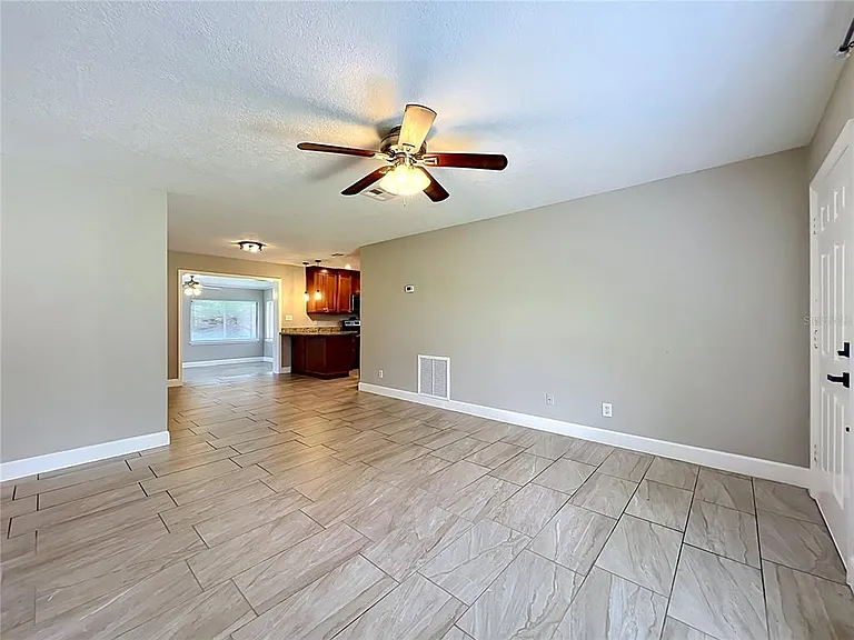 3012 Rogan Rd — Photo 15