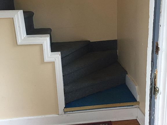 Entry stairs to Apt C upstairs