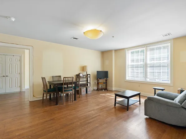 41-47 Broadway #103, Jersey City, NJ 07306