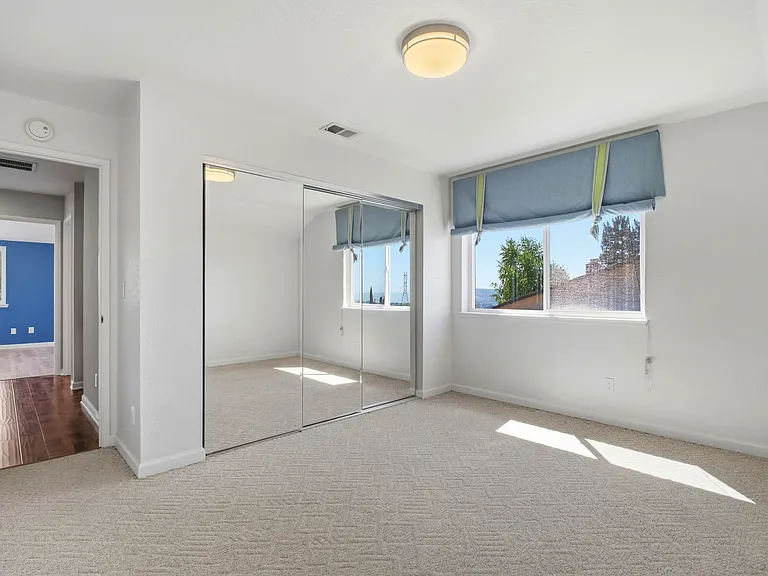 6001 Castlebrook Dr — Photo 23