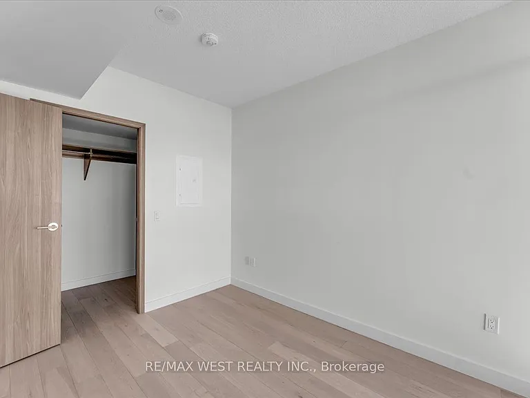 1 Concord Cityplace Way #5709 — Photo 14