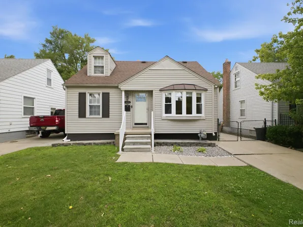 24824 Princeton St, Dearborn, MI 48124