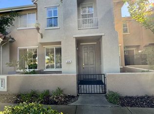 304 Esplanade Cir, Folsom, CA 95630