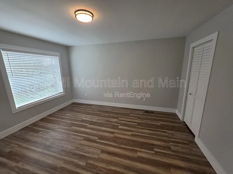 339 Hazel Mill Rd — Photo 32