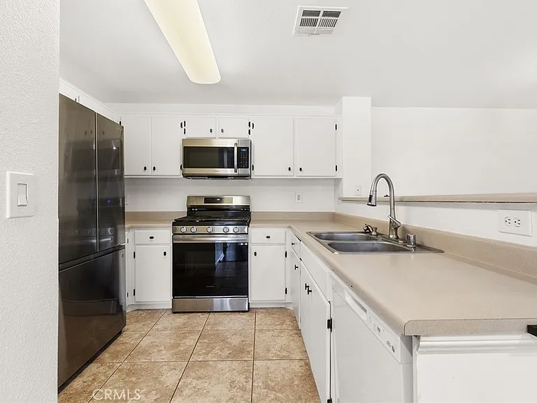 31239 Taylor Ln — Photo 13