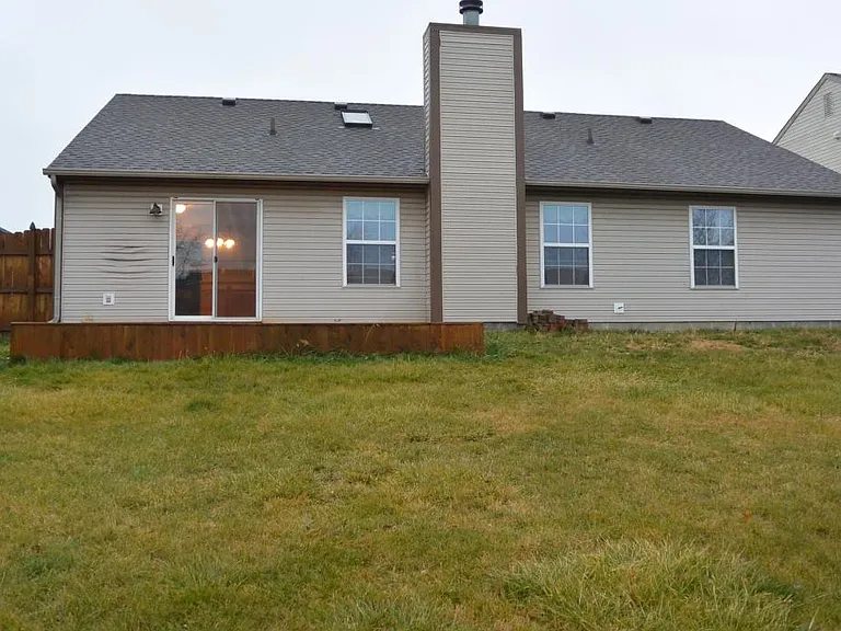 12935 Galloway Cir — Photo 17