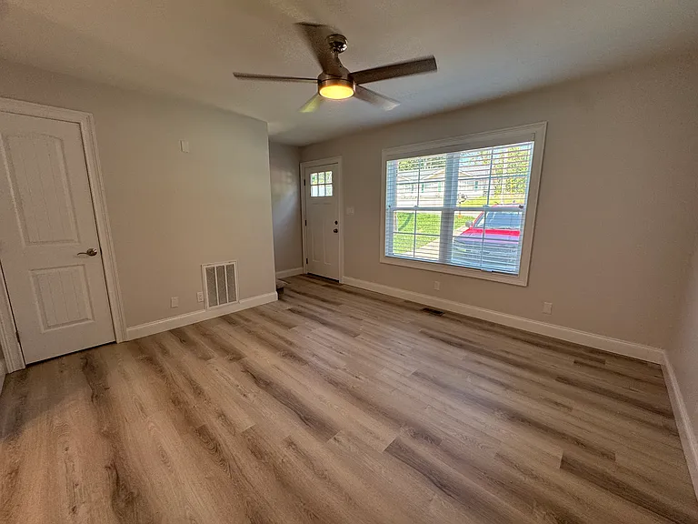 104 Stephen Cir #104 — Photo 10