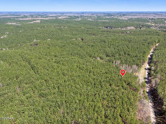 4th image of 1070 Pollock Rd