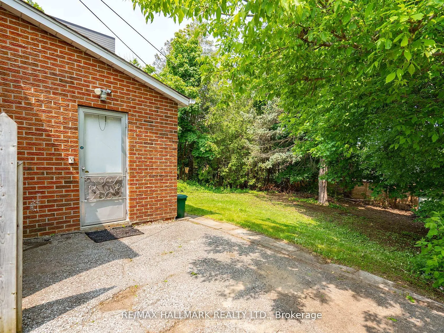 2 bed, $1,890 — Photo 2