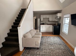28 Washington Ave APT 4, Old Orchard Beach, ME 04064