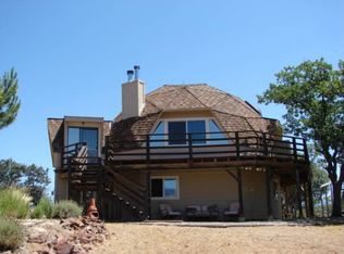 14200 Coyote St, Hornbrook, CA 96044