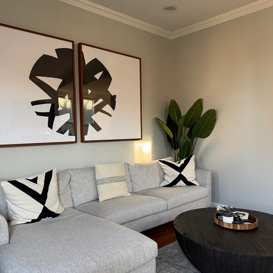 2 bed, 1.5 bath, 1100 sqft, $7,250 — Photo 2