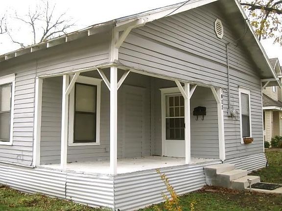 2nd image of 807 W White Ave