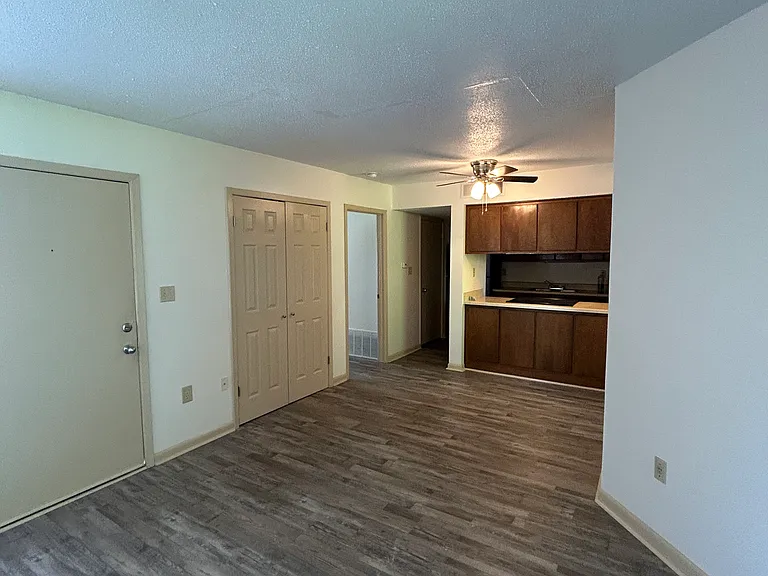 800 Belmont Ave #A10 — Photo 5