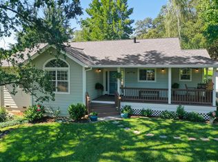 17379 Piper Ln, Penn Valley, CA 95946