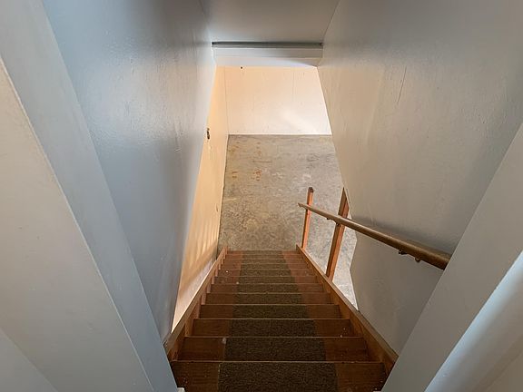 steps to basement