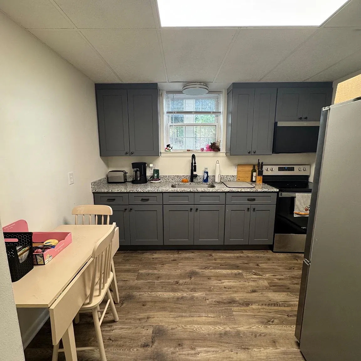 2 bed, 1.0 bath, 750 sqft, $1,400 — Photo 1
