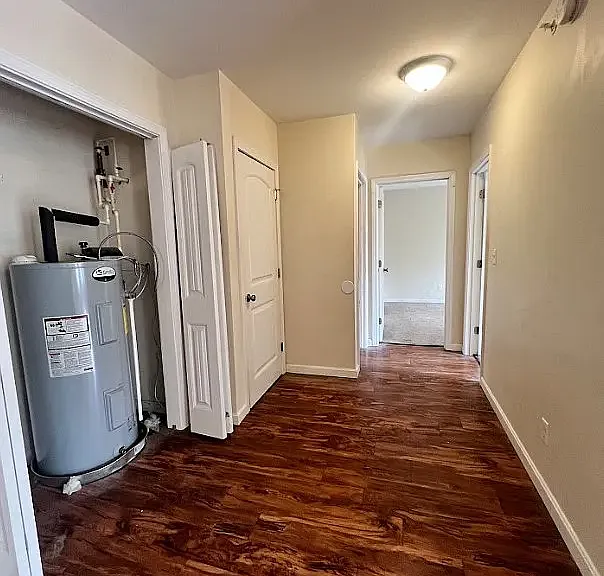 Sanford Pointe — Photo 15