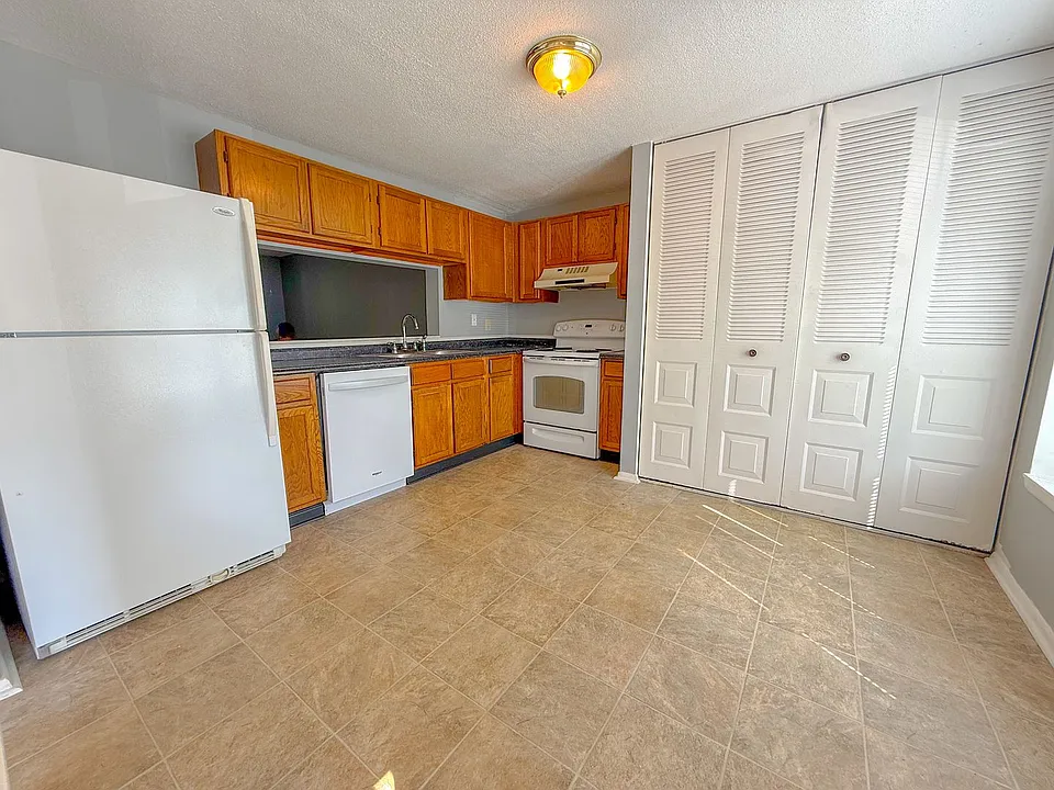 7718 Kelley Ct