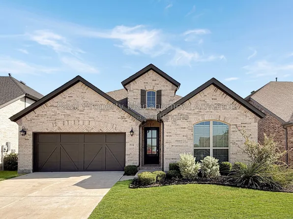 516 Evergreen Rd, Aubrey, TX 76227
