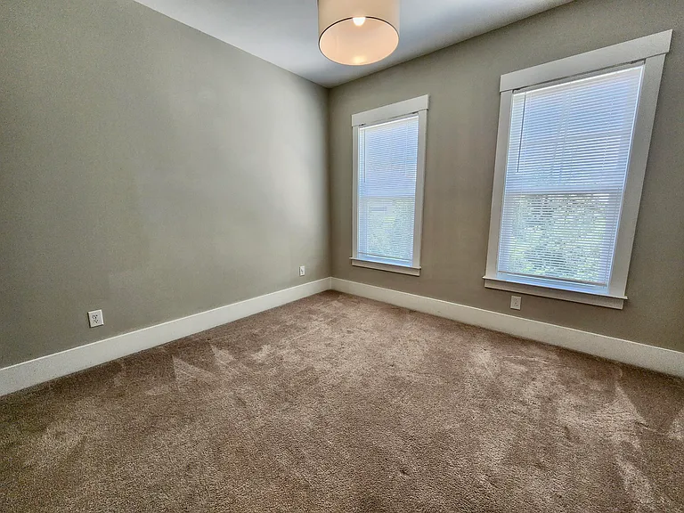 3132 Sturbridge Rd — Photo 14
