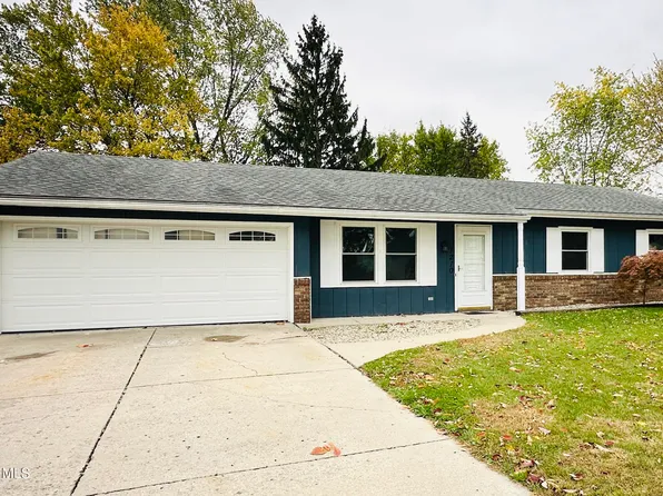 1210 Bavarian Ln, Bryan, OH 43506