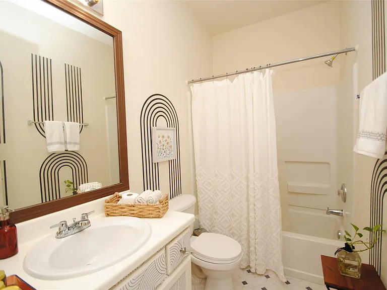 6363 Provident Green Dr — Photo 28