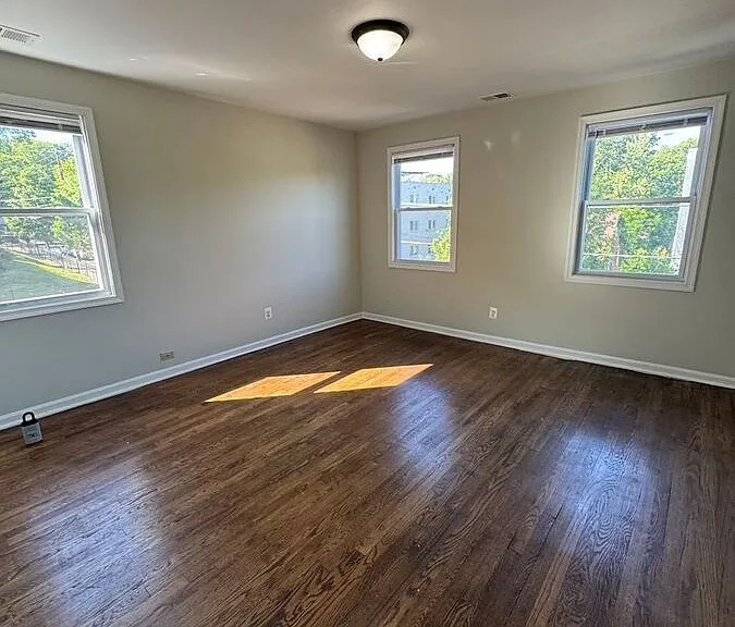 3035 30th St SE #3 — Photo 5
