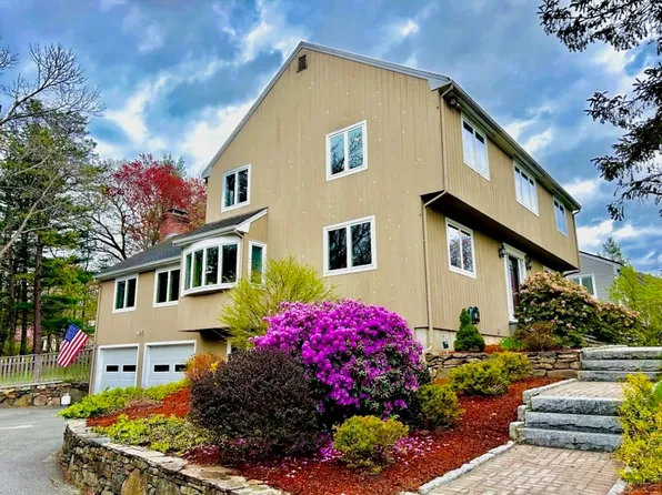 116 Hill St, Concord, MA 01742