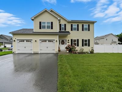 66 Elaine Cir, Springfield, MA, 01109