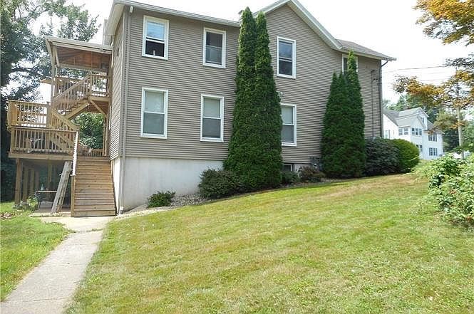 2nd image of 132 Highland Ave #A