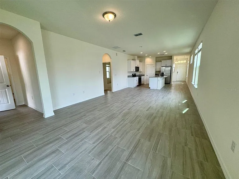 16085 Scarpetta St — Photo 20