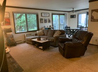 221 Grand Canyon Dr #3, Madison, WI 53705