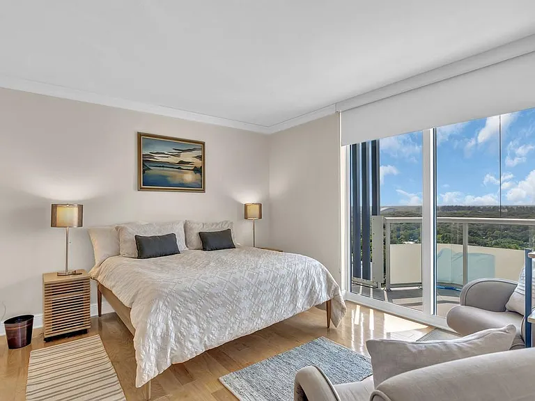 3554 Ocean Dr #1102 — Photo 15