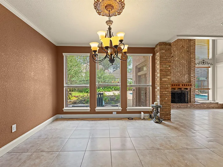 9714 Godstone Ln — Photo 29