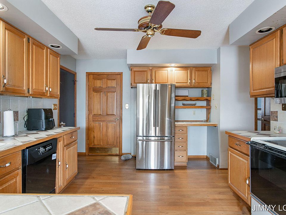 3614 Allegan Dam Rd, Allegan, MI 49010 Zillow